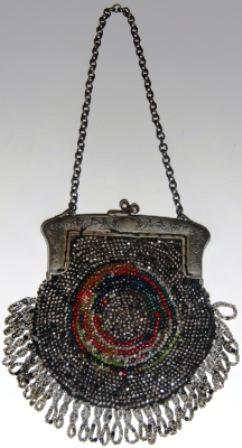 xxM332M ANTIQUE VICTORIAN MARCASITE GLASS BEADED PURSE LOVELY x